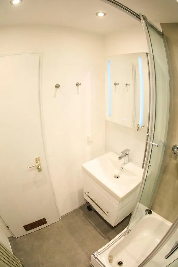 Modern Apartment In City Center Würzburg